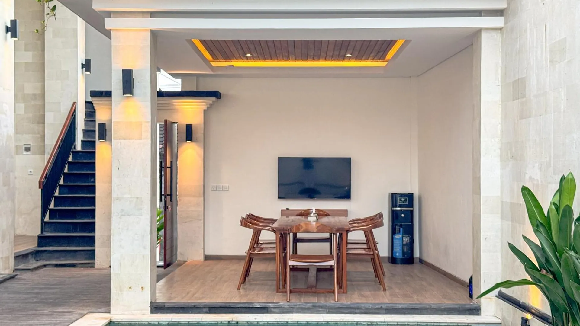 Olala Loft Seminyak Apartment Indonesia